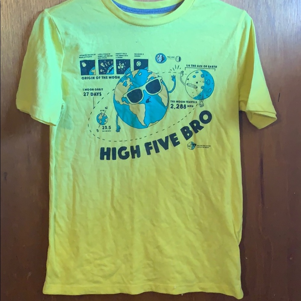 Old Navy boys tshirt High Five Bro